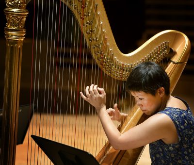 Harpist June Han