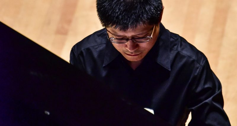 Pianist Tao Lin