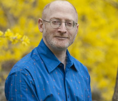 Head shot of composer Aaron Jay Kernis.