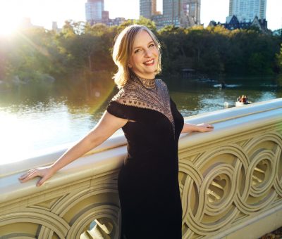Headshot of Pianist Orli Shaham