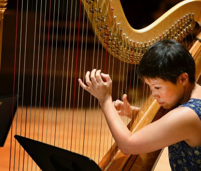Harpist June Han