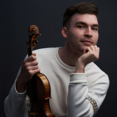 Violinist Alexi Kenney