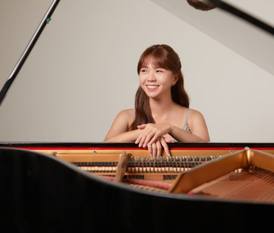 Collaborative Pianist Teddi Yoo.