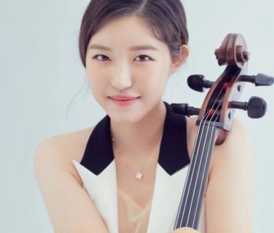 Photo of cello Fellow Cheyoon Lee.