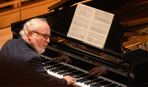 Pianist Julian Martin