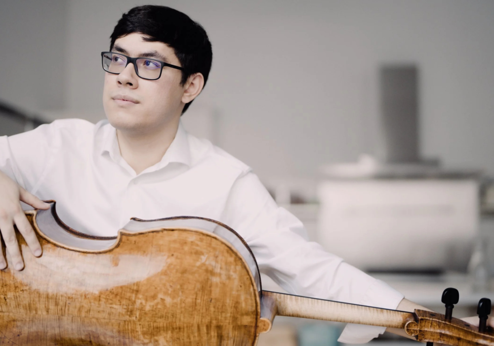 Cellist Zlatomir Fung