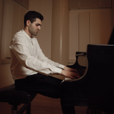 Photo of Fellow Itamar Esformes.