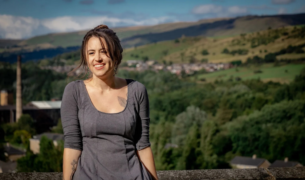 Photo of composer Katherine Balch